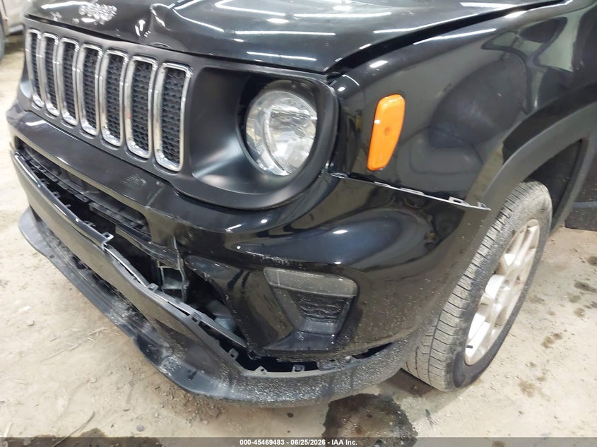 2020 Jeep Renegade VIN ZACNJBAB2LPL71171 IAAI salvage auction — FRONT END, Salvage Title, sold $2,750 on 2026-08-15 (photo 6)