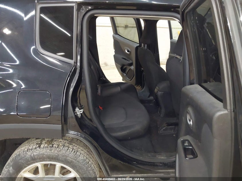 2020 Jeep Renegade VIN ZACNJBAB2LPL71171 IAAI salvage auction — FRONT END, Salvage Title, sold $2,750 on 2026-08-15 (photo 8)