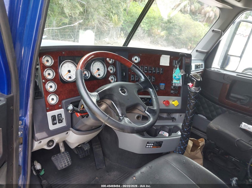2019 Freightliner Sd122 VIN 3AKJGNDR3KDKH3082 IAAI salvage auction — REPOSSESSION, Clear (Georgia), sold $13,050 on 2026-07-15 (photo 6)