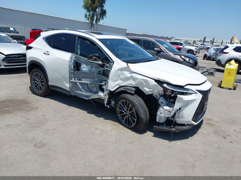 2025 Lexus Nx VIN JTJGKCEZ1S2060178 IAAI salvage auction — RIGHT FRONT, Wait Title, sold $19,700 on 2026-08-19 (photo 1)