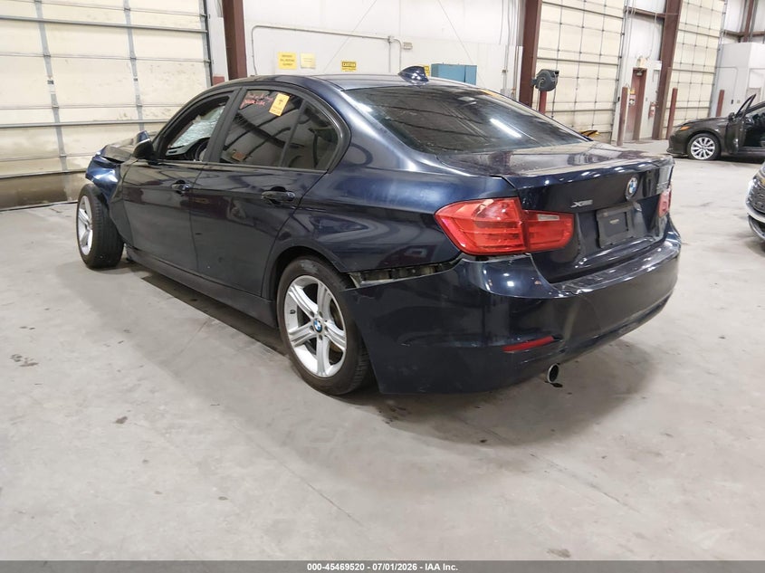2014 BMW 3er VIN WBA3C3C59EF983758 IAAI salvage auction — FRONT END, Salvage (Idaho), sold $500 on 2026-08-07 (photo 3)