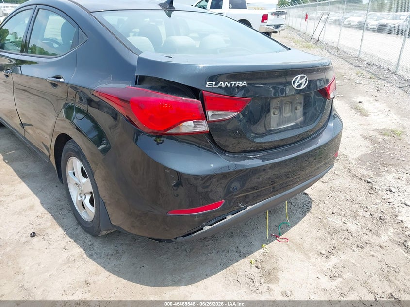 2015 Hyundai Elantra VIN 5NPDH4AE7FH582542 IAAI salvage auction — REAR END, Clear (Virginia), sold $300 on 2026-07-09 (photo 6)