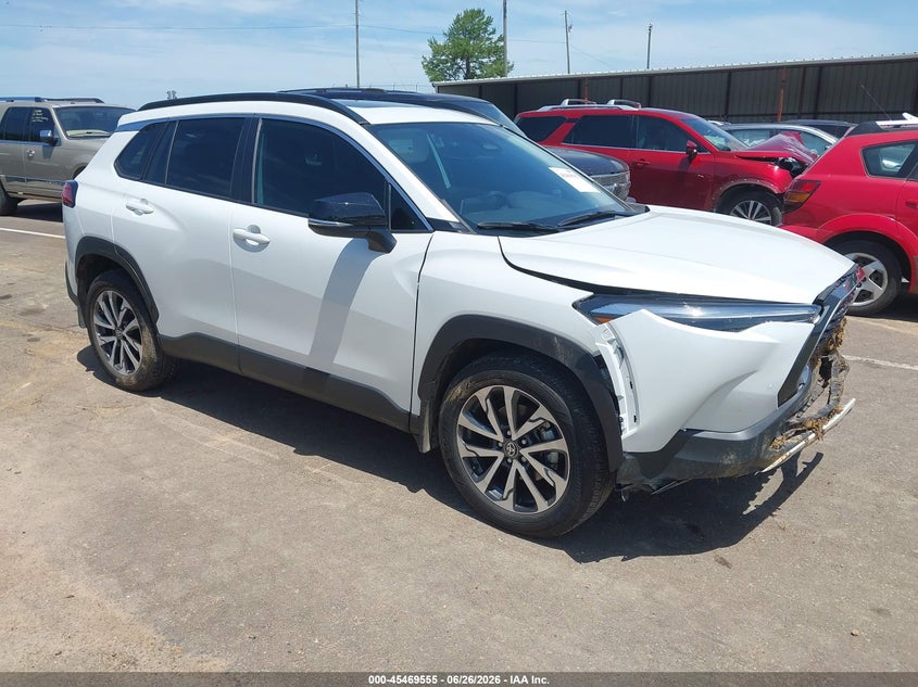 2025 Toyota Corolla cross VIN 7MUDAAAG2SV134076 — IAAI salvage auction photo