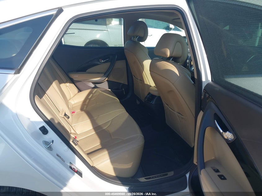2015 Hyundai Azera VIN KMHFH4JG3FA432778 IAAI salvage auction — FRONT END, Salvage Title, sold $2,600 on 2026-07-16 (photo 8)