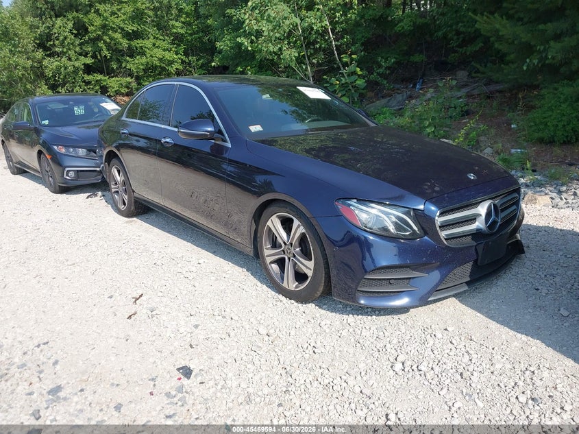 2018 Mercedes-benz E-klasse VIN WDDZF4KB2JA464985 IAAI salvage auction — LEFT FRONT, Salvage (Massachusetts), sold $2,650 on 2026-07-28 (photo 1)