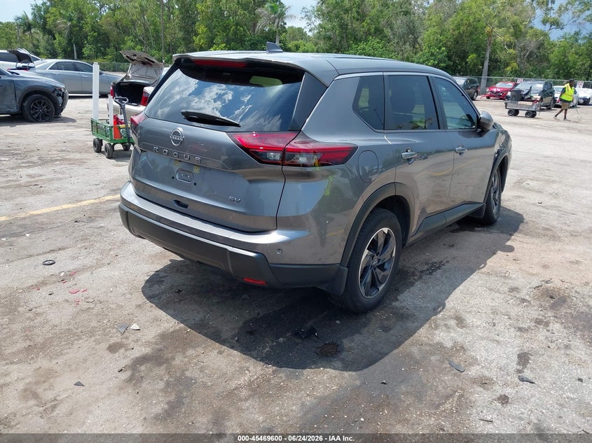 2024 Nissan Rogue VIN JN8BT3BA1RW005570 IAAI salvage auction — RIGHT FRONT, Salvage Title, sold $7,200 on 2026-07-22 (photo 4)
