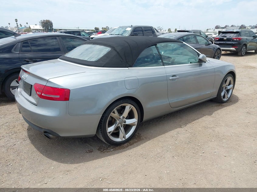 2011 Audi A5 VIN WAUJFAFH6BN009908 IAAI salvage auction — NORMAL WEAR, Salvage Title - Dealer (California), sold $375 on 2026-07-29 (photo 4)