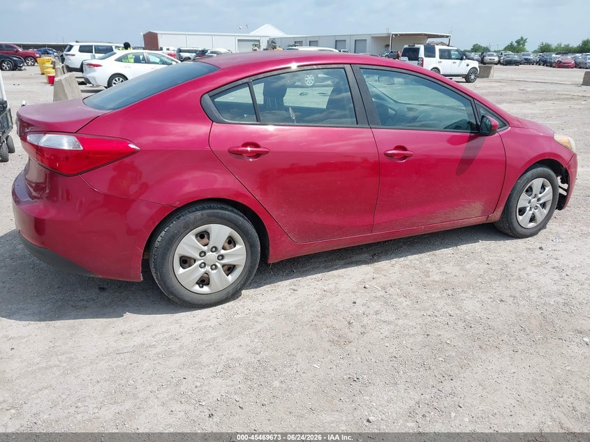 2016 Kia Forte VIN KNAFK4A68G5595365 IAAI salvage auction — NORMAL WEAR, Original (Texas), sold $975 on 2026-07-29 (photo 4)