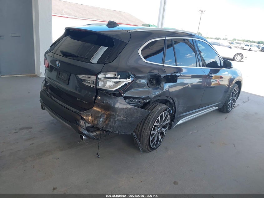 2021 BMW X1 VIN WBXJG7C03M5S26677 IAAI salvage auction — RIGHT REAR, Salvage Title, sold $5,300 on 2026-07-29 (photo 4)
