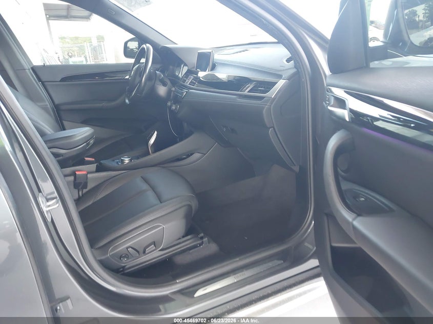 2021 BMW X1 VIN WBXJG7C03M5S26677 IAAI salvage auction — RIGHT REAR, Salvage Title, sold $5,300 on 2026-07-29 (photo 5)