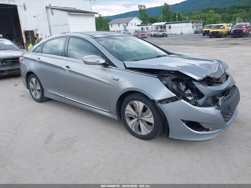 2015 Hyundai Sonata VIN KMHEC4A45FA119067 IAAI salvage auction — FRONT END, Salvage (Pennsylvania), sold $500 on 2026-07-22 (photo 1)