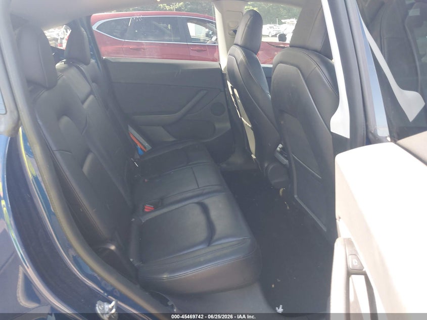 2021 Tesla Model y VIN 5YJYGDEE2MF196282 IAAI salvage auction — REAR END, Salvage (Idaho), sold $8,200 on 2026-07-11 (photo 8)