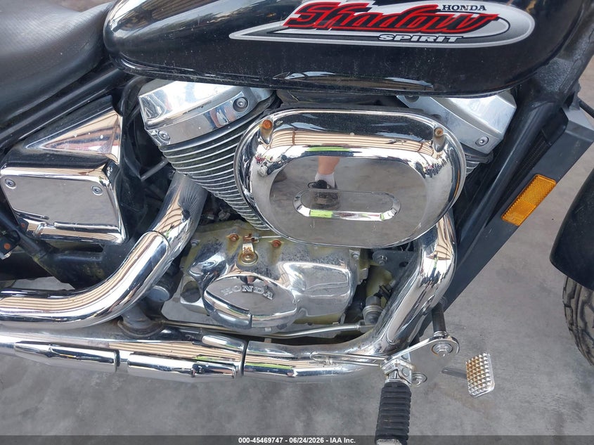 2001 Honda Vt750 VIN JH2RC44061K501729 IAAI salvage auction — NORMAL WEAR, Clear (Washington), sold $450 on 2026-07-08 (photo 8)
