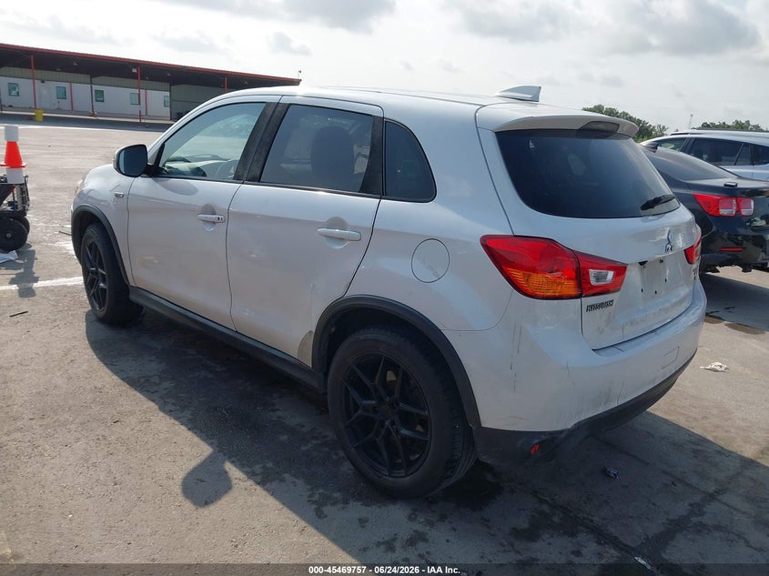 2017 Mitsubishi Outlander VIN JA4AP3AW4HZ056934 IAAI salvage auction — RIGHT REAR, Salvage Title, sold $1,500 on 2026-09-20 (photo 3)