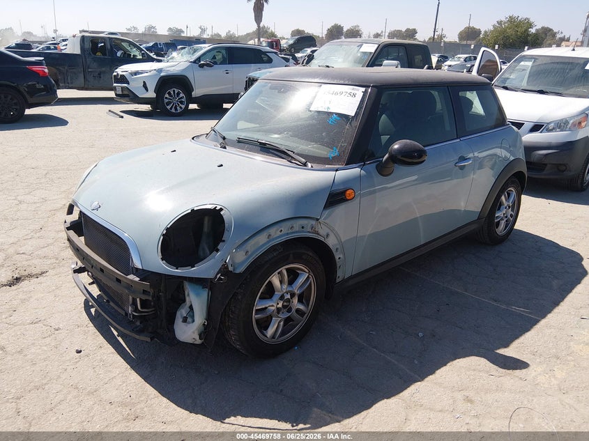 2013 Mini Hard top VIN WMWSU3C55DT691274 IAAI salvage auction — LEFT FRONT, Salvage (California), sold $500 on 2026-07-05 (photo 2)