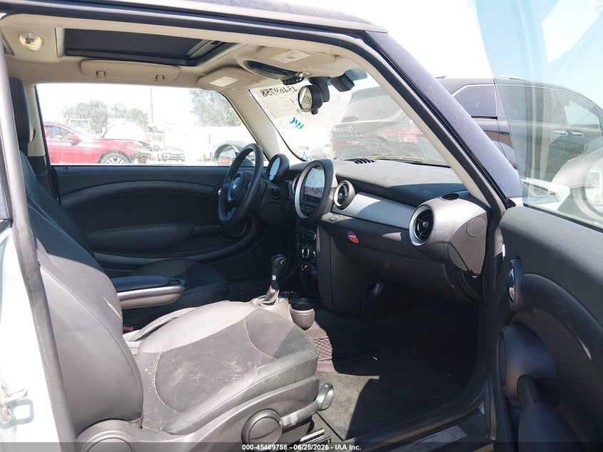 2013 Mini Hard top VIN WMWSU3C55DT691274 IAAI salvage auction — LEFT FRONT, Salvage (California), sold $500 on 2026-07-05 (photo 5)