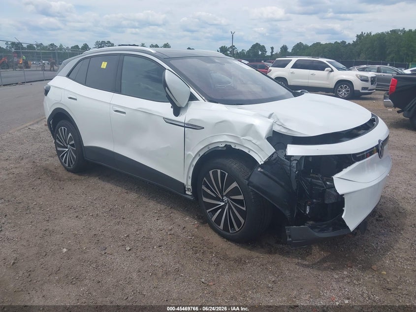 2023 Volkswagen Id.4 VIN 1V2JNPE85PC047190 IAAI salvage auction — FRONT END, Salvage Title, sold $10,500 on 2026-08-01 (photo 1)