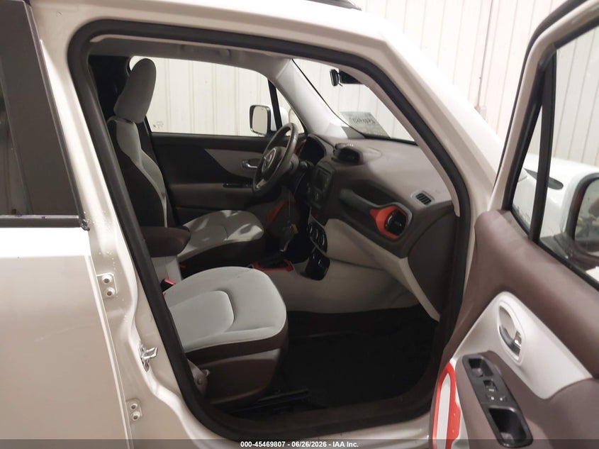 2015 Jeep Renegade VIN ZACCJBBT7FPC04584 IAAI salvage auction — REAR END, Regular (South Dakota), sold $4,450 on 2026-08-11 (photo 5)