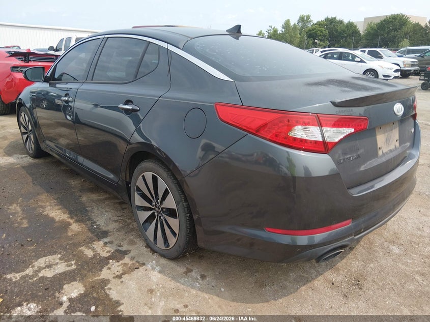 2011 Kia Optima VIN KNAGR4A61B5123131 IAAI salvage auction — NORMAL WEAR, Clear - Public Restricted (Oklahoma), sold $250 on 2026-07-29 (photo 3)