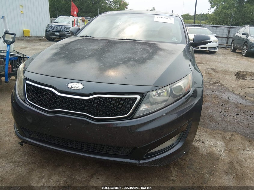 2011 Kia Optima VIN KNAGR4A61B5123131 IAAI salvage auction — NORMAL WEAR, Clear - Public Restricted (Oklahoma), sold $250 on 2026-07-29 (photo 6)