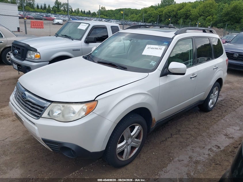 2010 Subaru Forester VIN JF2SH6CC3AH794314 IAAI salvage auction — NORMAL WEAR, Clear (Illinois), sold $400 on 2026-07-22 (photo 2)