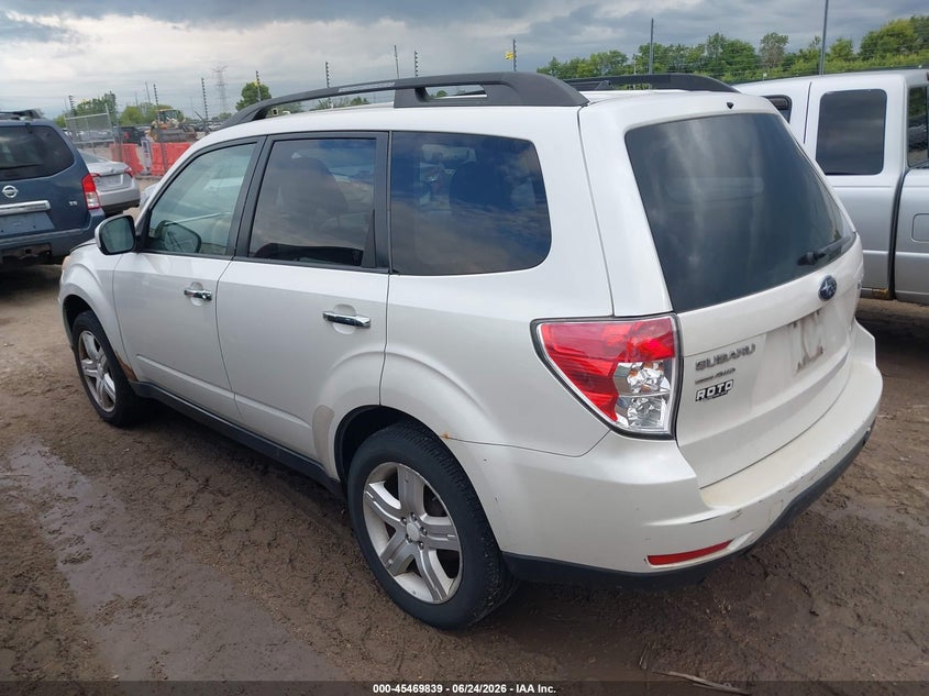 2010 Subaru Forester VIN JF2SH6CC3AH794314 IAAI salvage auction — NORMAL WEAR, Clear (Illinois), sold $400 on 2026-07-22 (photo 3)