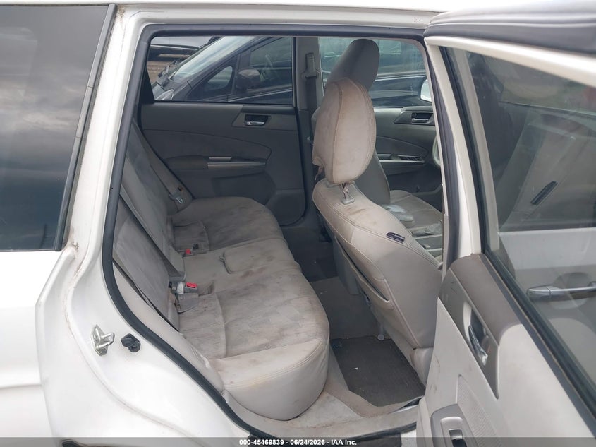 2010 Subaru Forester VIN JF2SH6CC3AH794314 IAAI salvage auction — NORMAL WEAR, Clear (Illinois), sold $400 on 2026-07-22 (photo 8)