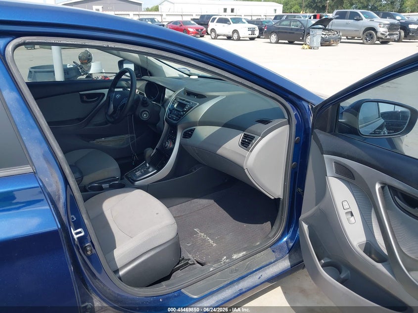 2013 Hyundai Elantra VIN KMHDH4AE5DU748667 IAAI salvage auction — NORMAL WEAR, Original (Texas), sold $1,475 on 2026-07-28 (photo 5)