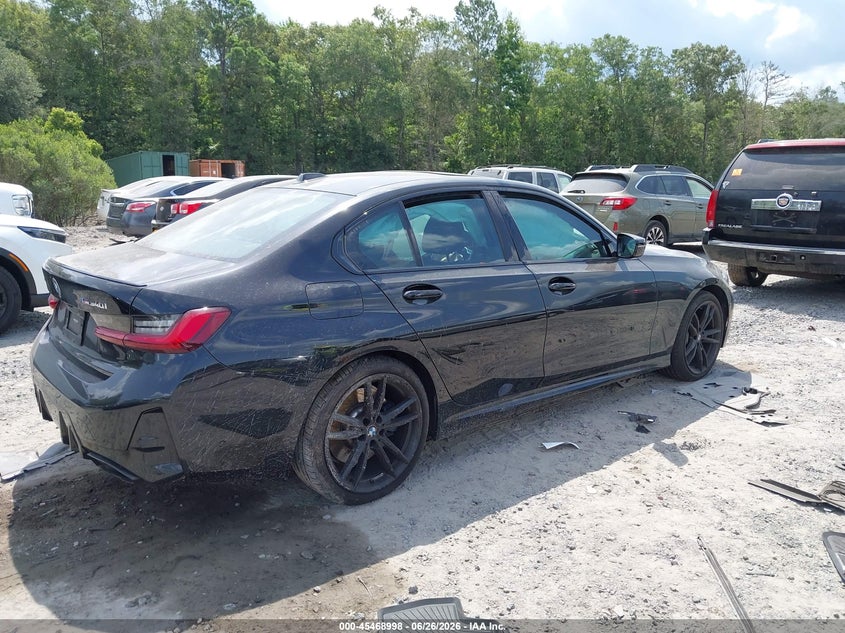 2023 BMW 3er VIN 3MW49FF04P8C96199 IAAI salvage auction — LEFT FRONT, Salvage Title, sold $22,000 on 2026-07-30 (photo 4)