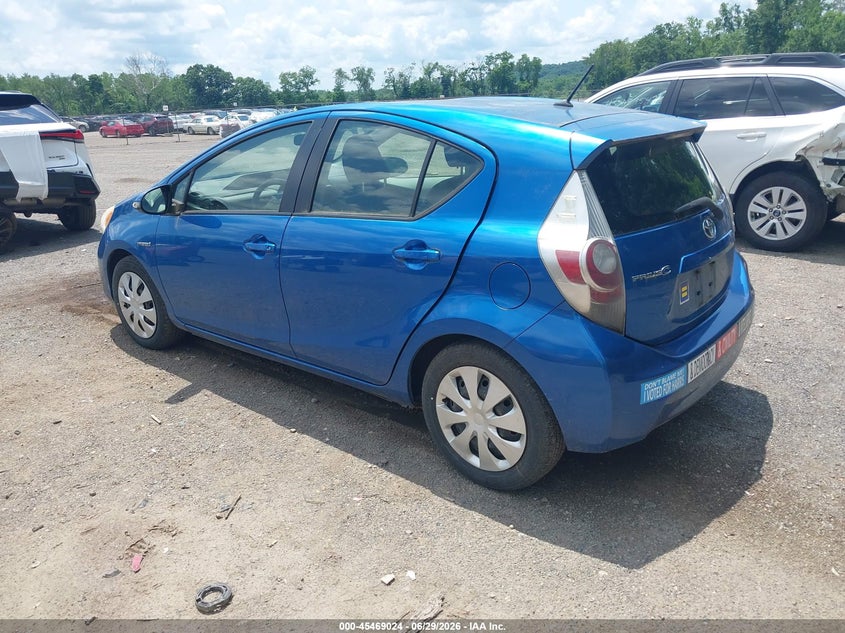 2013 Toyota Prius c VIN JTDKDTB36D1037608 IAAI salvage auction — NORMAL WEAR, Original (Ohio), sold $750 on 2026-07-27 (photo 3)