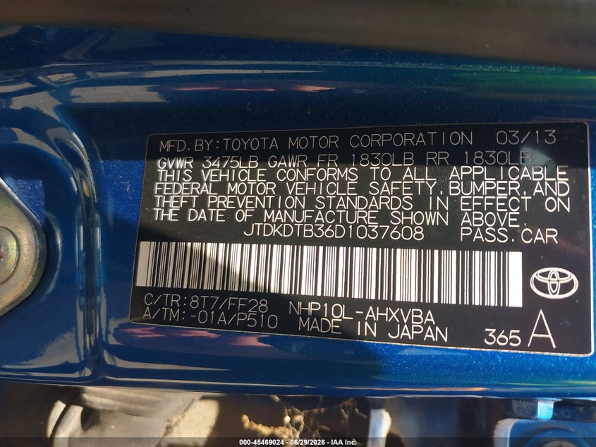 2013 Toyota Prius c VIN JTDKDTB36D1037608 IAAI salvage auction — NORMAL WEAR, Original (Ohio), sold $750 on 2026-07-27 (photo 9)
