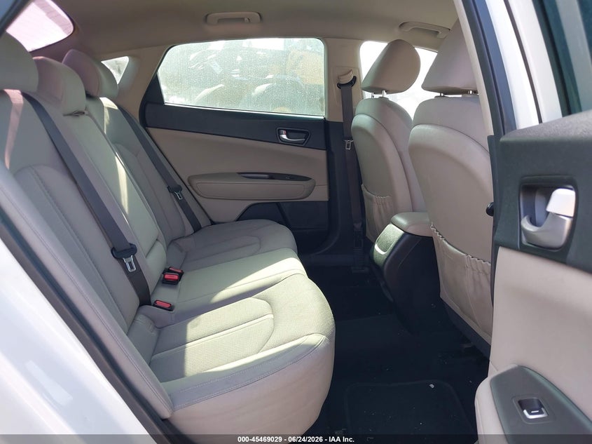 2016 Kia Optima VIN KNAGT4L31G5100962 IAAI salvage auction — FRONT & REAR, Salvage (California), sold $1,000 on 2026-07-25 (photo 8)