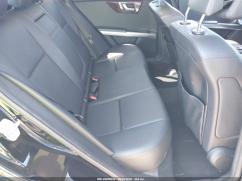 2012 Mercedes-benz VIN WDCGG8HB4CF799923 IAAI salvage auction — RIGHT SIDE, Salvage (Pennsylvania), sold $1,550 on 2026-07-08 (photo 8)