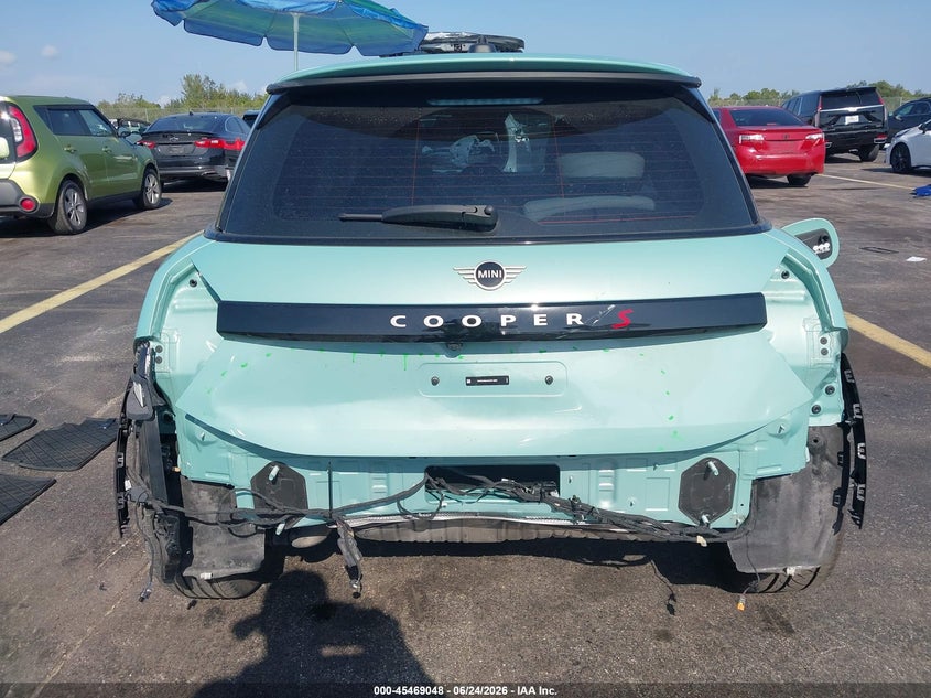 2025 Mini Hard top VIN WMW23GD02S2W13681 IAAI salvage auction — FRONT & REAR, Rebuildable (Florida), sold $5,100 on 2026-07-30 (photo 6)