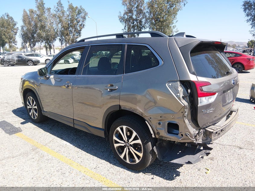 2020 Subaru Forester VIN JF2SKAUC8LH481071 IAAI salvage auction — SIDE, Salvage (California), sold $7,175 on 2026-07-14 (photo 3)