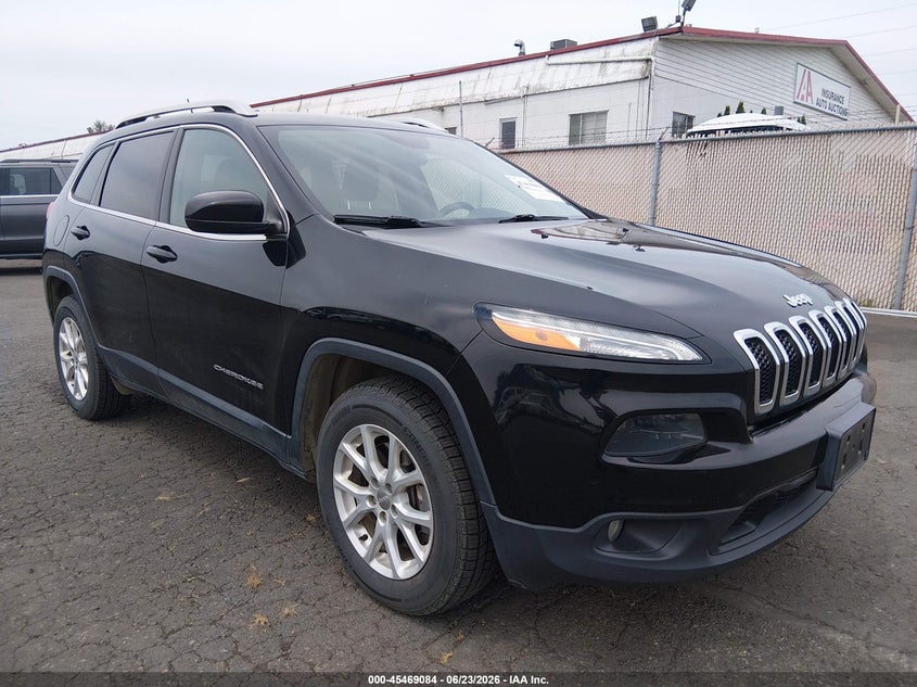 2018 Jeep Cherokee VIN 1C4PJMCB5JD535352 IAAI salvage auction — NORMAL WEAR, Sf97 (Oregon), sold $25 on 2026-07-29 (photo 1)