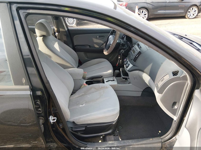 2008 Hyundai Elantra VIN KMHDU46D68U440392 IAAI salvage auction — REAR END, Salvage (Ohio), sold $300 on 2026-07-16 (photo 5)