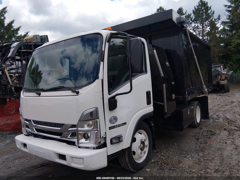 2024 Chevrolet C/k VIN 54DCDW1D3RS205430 IAAI salvage auction — NORMAL WEAR, Salvage (Pennsylvania), sold $17,750 on 2026-07-08 (photo 2)