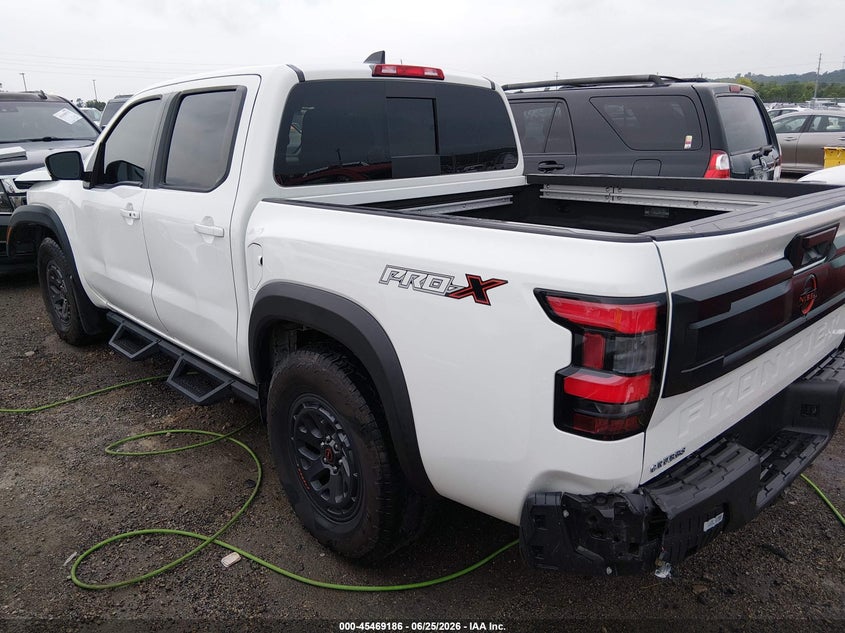 2025 Nissan Navara (frontier) VIN 1N6ED1EJ9SN623251 IAAI salvage auction — FRONT END, Wait Title, sold $7,400 on 2026-10-13 (photo 3)