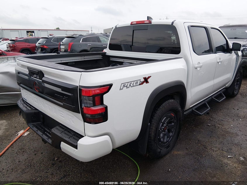 2025 Nissan Navara (frontier) VIN 1N6ED1EJ9SN623251 IAAI salvage auction — FRONT END, Wait Title, sold $7,400 on 2026-10-13 (photo 4)