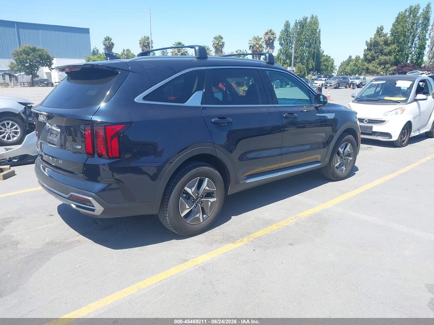 2022 Kia VIN KNDRGDLG5N5124651 IAAI salvage auction — LEFT REAR, Salvage (California), sold $11,050 on 2026-07-13 (photo 4)