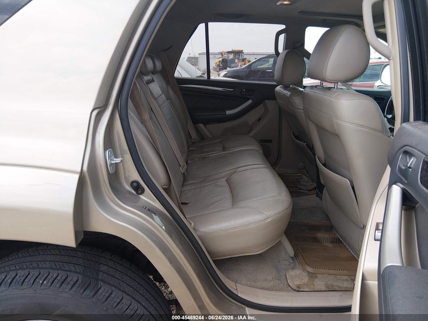 2006 Toyota 4runner VIN JTEBU17R860096133 IAAI salvage auction — FRONT END, Salvage (Illinois), sold $2,850 on 2026-07-19 (photo 8)