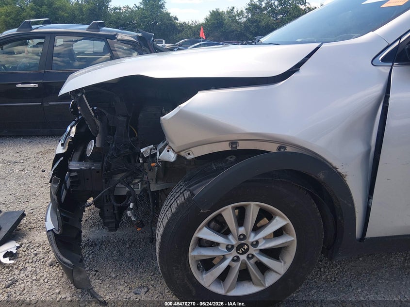 2019 Kia Sorento VIN 5XYPG4A30KG562259 IAAI salvage auction — FRONT END, Salvage (Ohio), sold $1,650 on 2026-07-14 (photo 6)