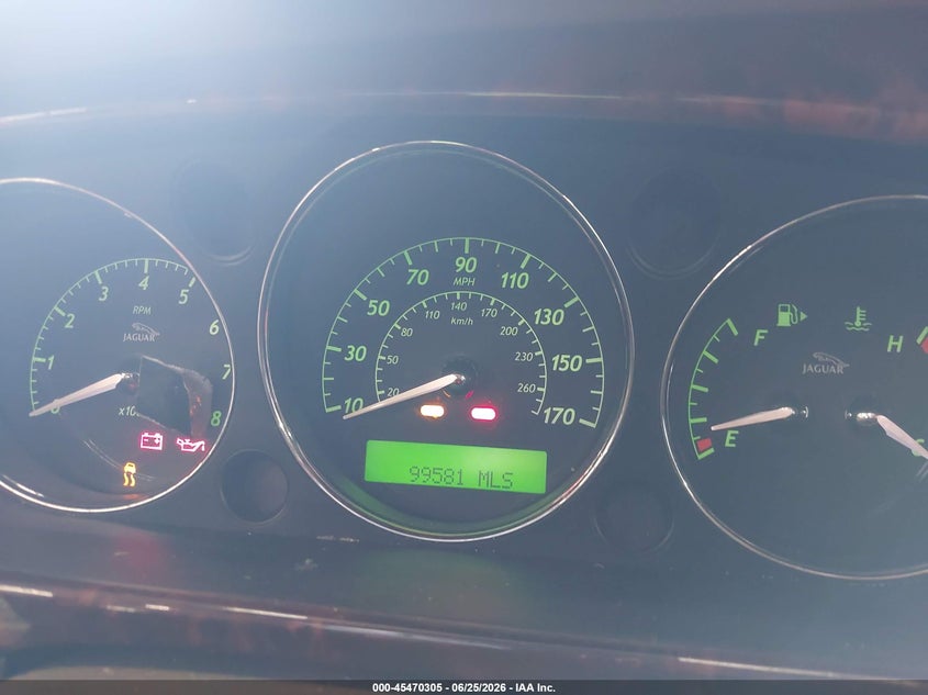 2004 Jaguar Xj series VIN SAJWA74C84SG16743 IAAI salvage auction — NORMAL WEAR, Clear (Florida), sold $350 on 2026-07-07 (photo 7)