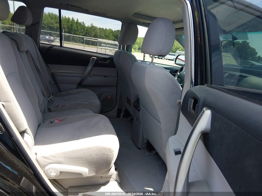 2008 Toyota Highlander VIN JTEDS43AX82055378 IAAI salvage auction — FRONT END, Salvage (North Carolina), sold $25 on 2026-07-29 (photo 8)