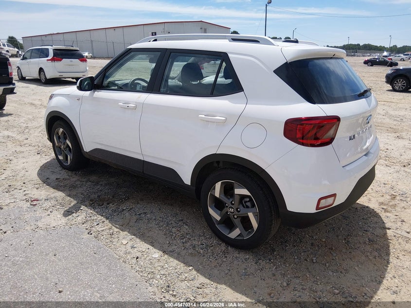 2025 Hyundai Venue VIN KMHRC8A35SU378957 IAAI salvage auction — SIDE, Salvage Title, sold $4,050 on 2026-07-23 (photo 3)