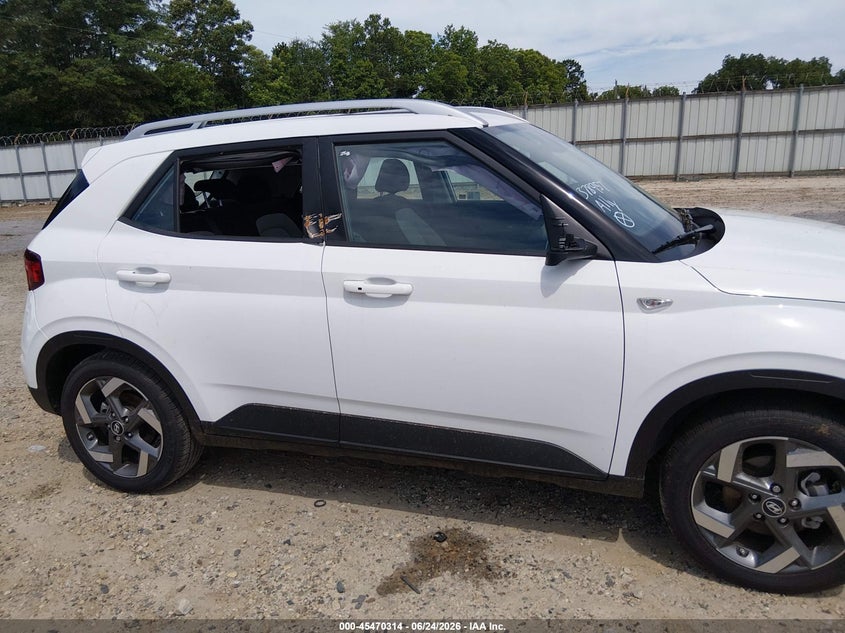 2025 Hyundai Venue VIN KMHRC8A35SU378957 IAAI salvage auction — SIDE, Salvage Title, sold $4,050 on 2026-07-23 (photo 6)
