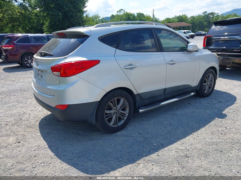 2014 Hyundai Tucson VIN KM8JU3AG3EU833096 IAAI salvage auction — NORMAL WEAR, Clear (Virginia), sold $1,200 on 2026-07-21 (photo 4)