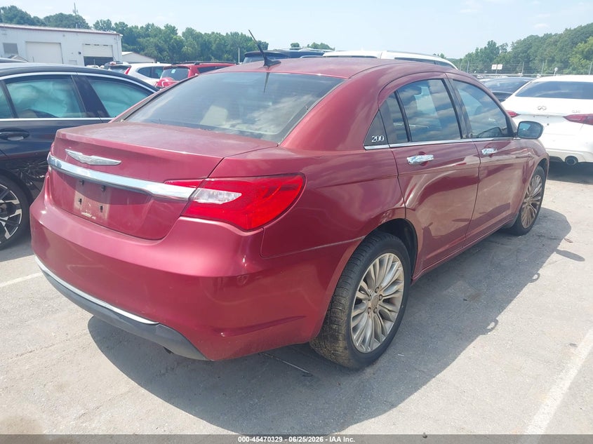 2012 Chrysler 200 VIN 1C3CCBCB8CN117348 IAAI salvage auction — NORMAL WEAR, Clear (South Carolina), sold $650 on 2026-07-17 (photo 4)