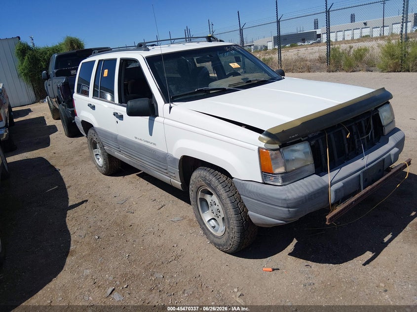 1998 Jeep Grand cherokee VIN 1J4GZ58S4WC294219 IAAI salvage auction — NORMAL WEAR, Clear-Dealer Only (Arizona), sold $225 on 2026-07-09 (photo 1)